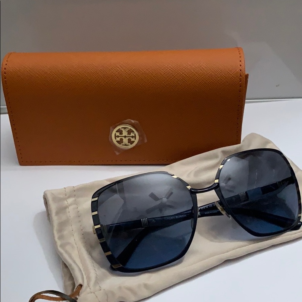 Tory Burch Midnight Navy and Gold Sunglasses NEW